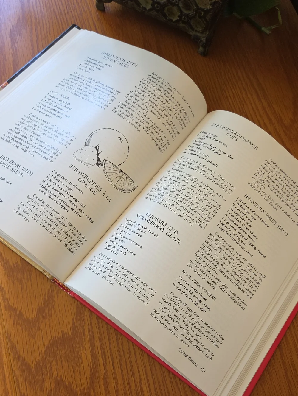 Vtg Southern Living Cooking Light Cookbook - By Susan M. McIntosh